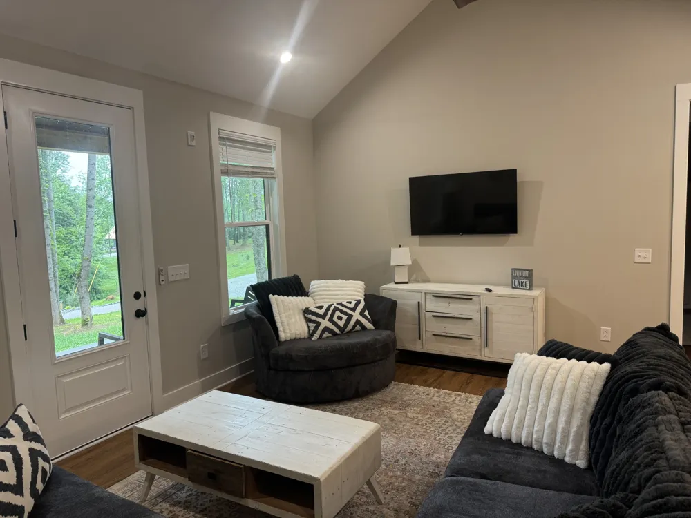 144 Hasty Dr Lynchburg, TN 37352