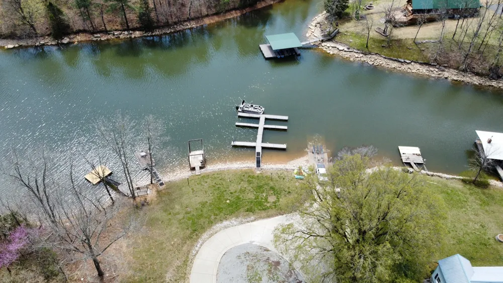 144 Hasty Dr Lynchburg, TN 37352