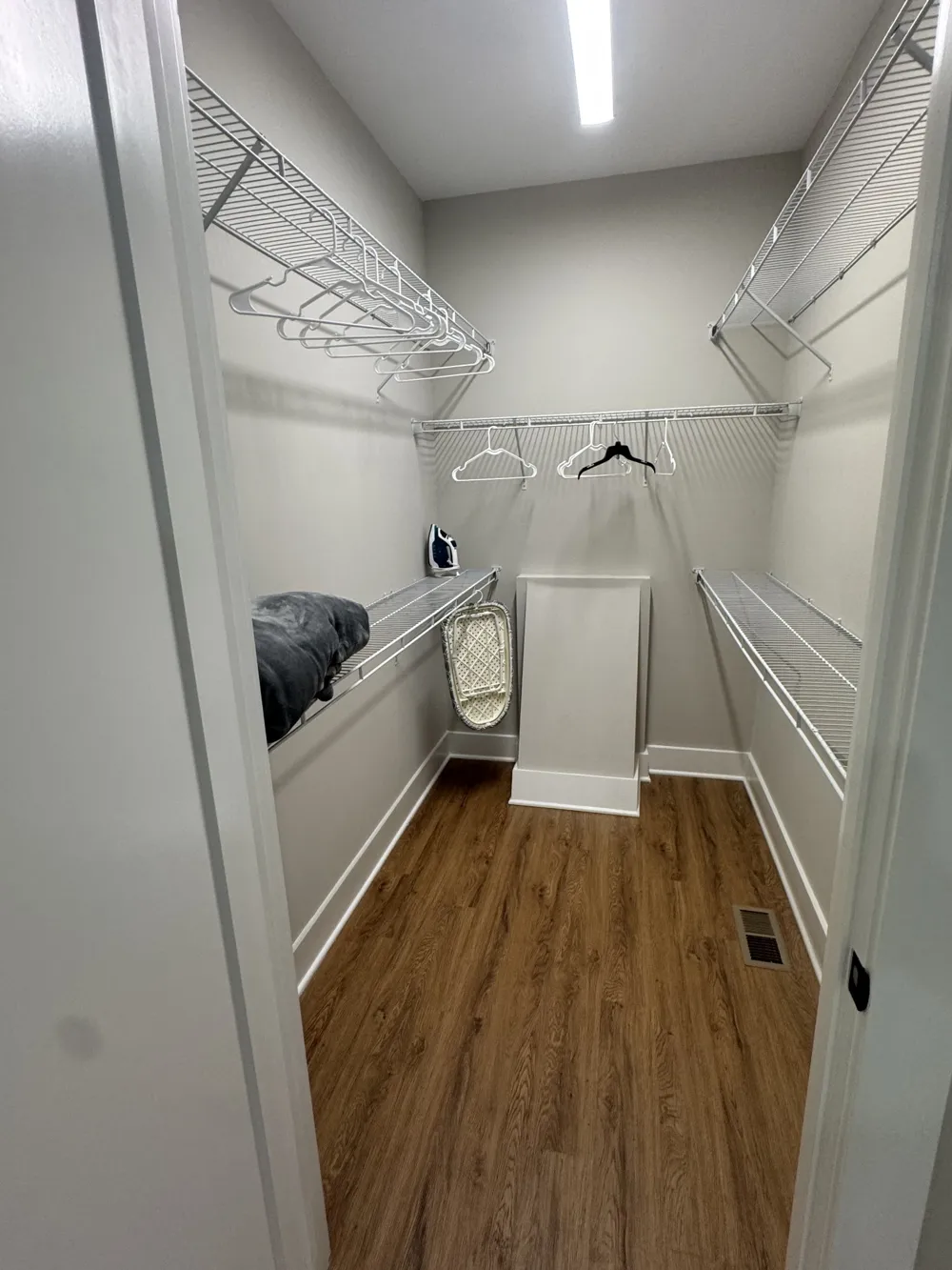 144 Hasty Dr Lynchburg, TN 37352