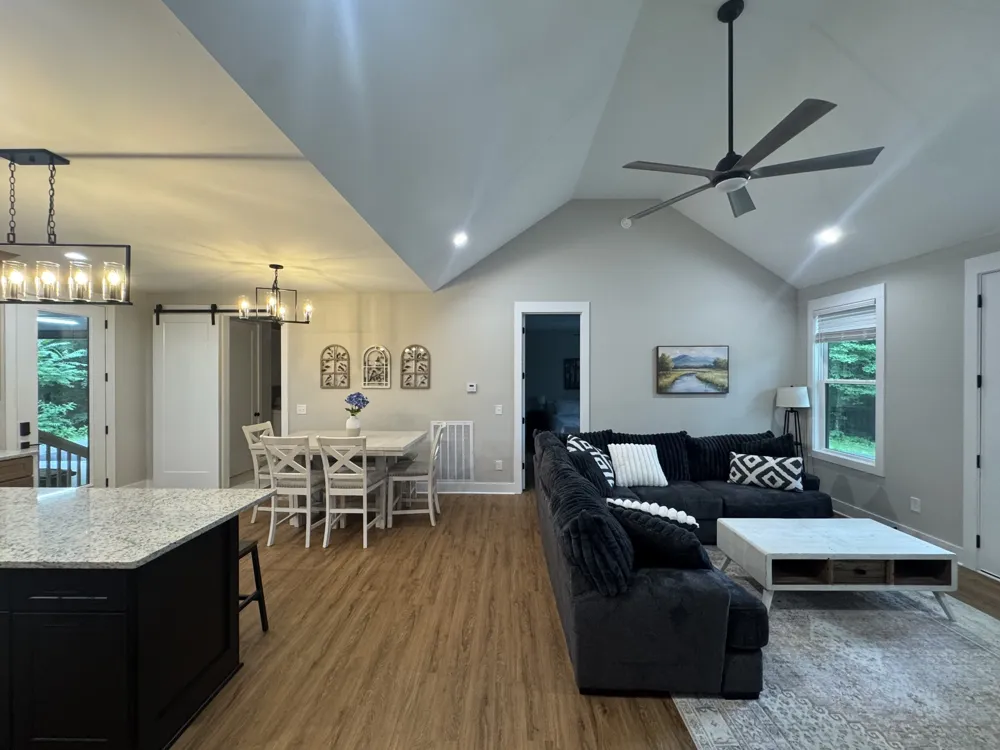 144 Hasty Dr Lynchburg, TN 37352