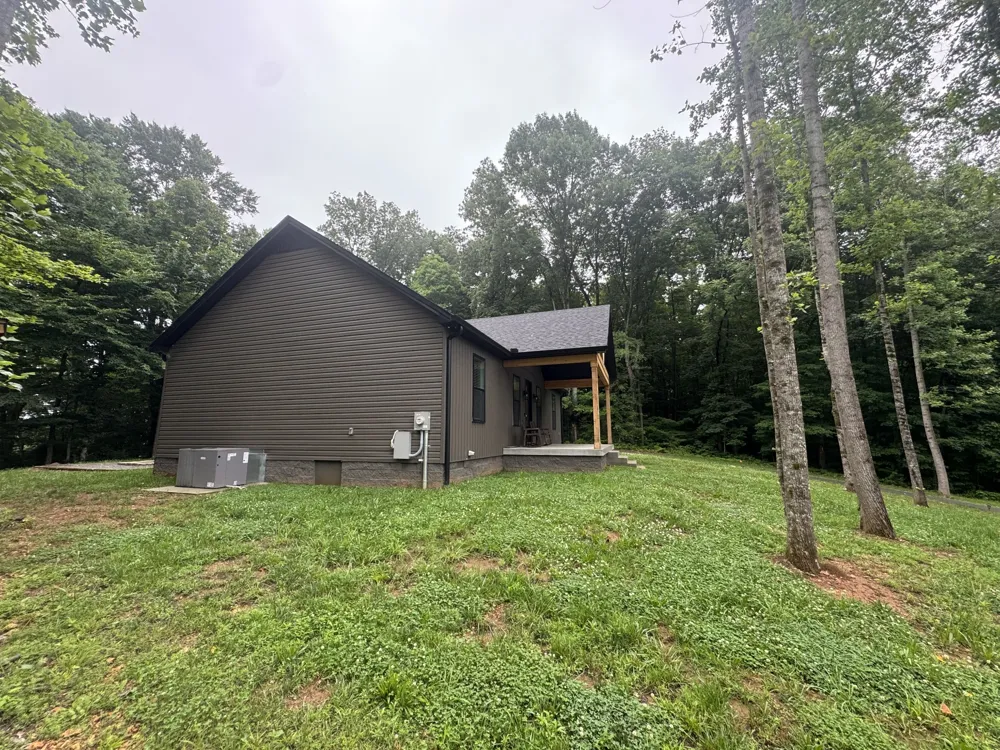 144 Hasty Dr Lynchburg, TN 37352