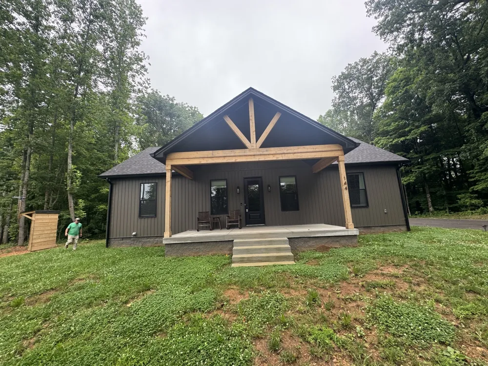 144 Hasty Dr Lynchburg, TN 37352