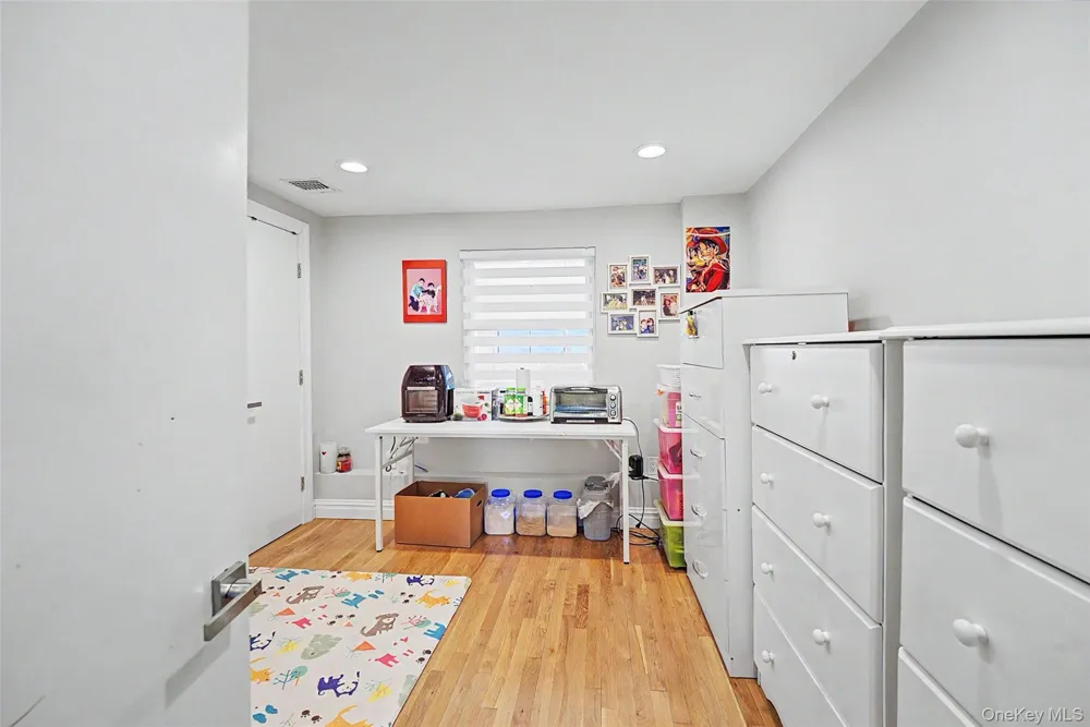 47 Favorite Lane Jericho, NY 11753