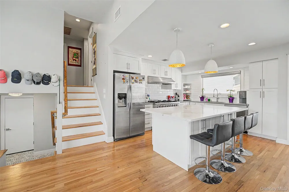 47 Favorite Lane Jericho, NY 11753