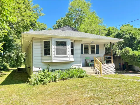49 Wavecrest Drive