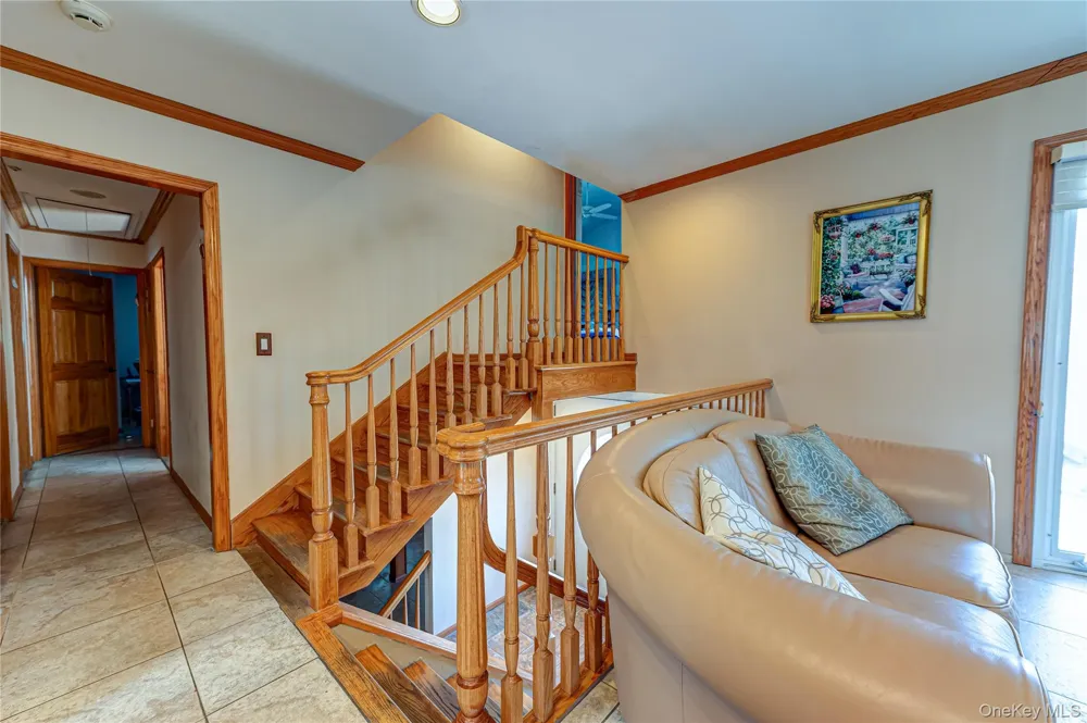 36 Elaine Drive Oceanside, NY 11572