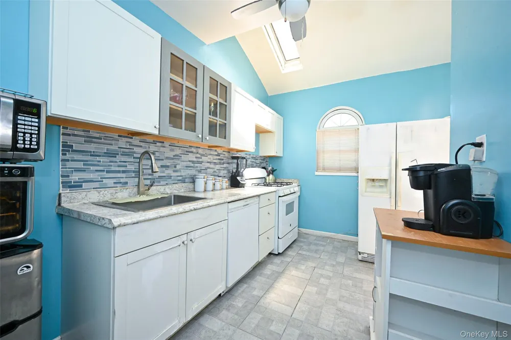 18806 Mangin Avenue Saint Albans, NY 11412