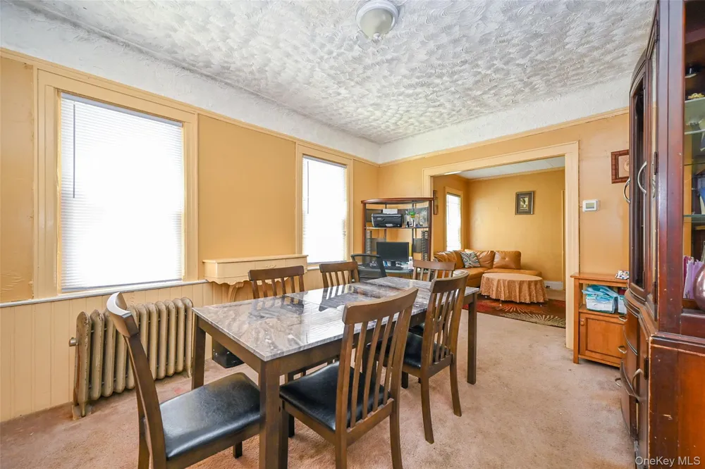 18806 Mangin Avenue Saint Albans, NY 11412