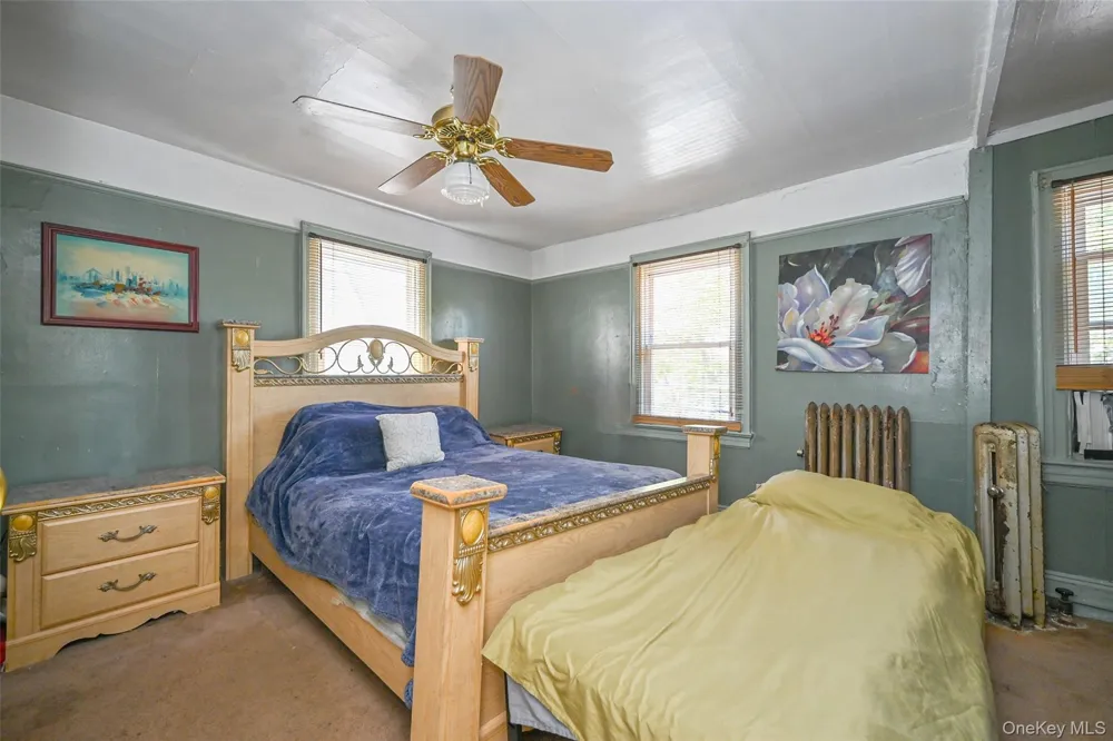 18806 Mangin Avenue Saint Albans, NY 11412