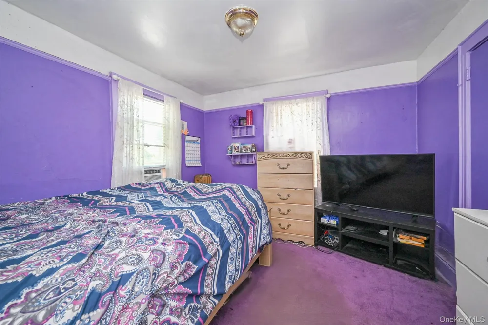 18806 Mangin Avenue Saint Albans, NY 11412