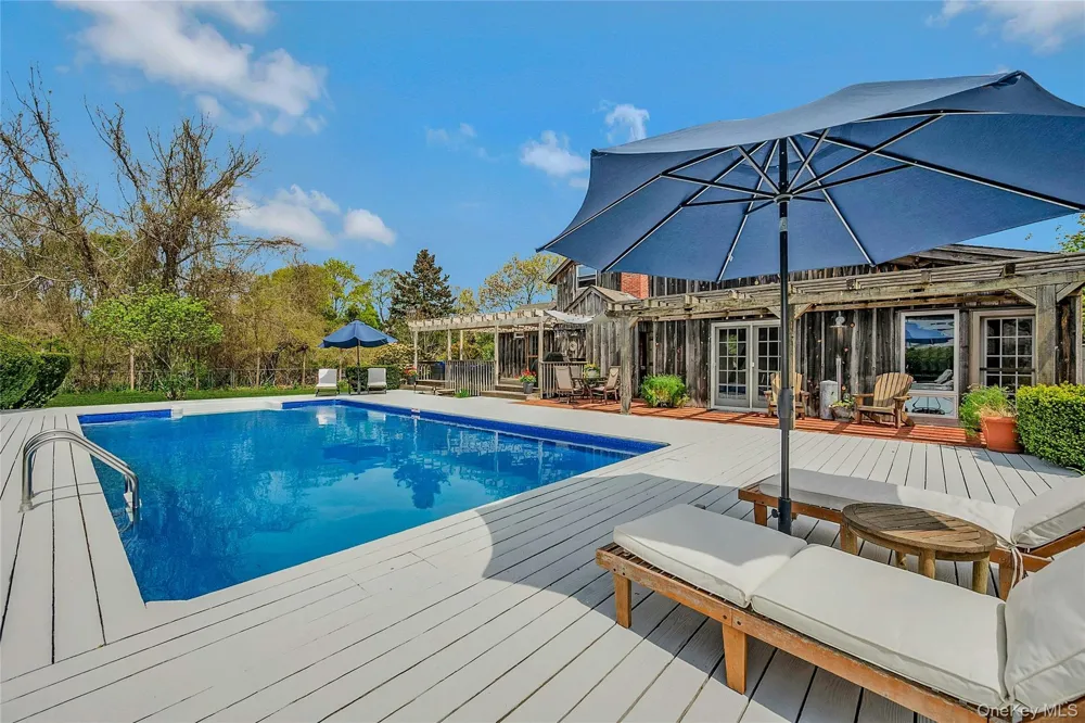 5 Jessup Lane Quogue, NY 11959
