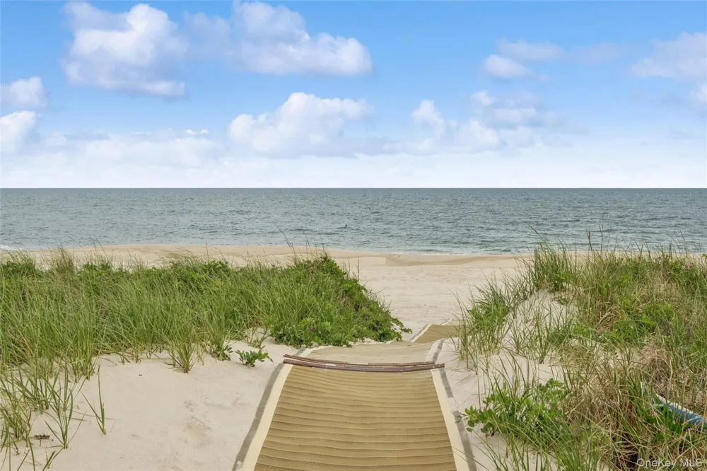 281 Dune Road #17B Westhampton Beach, NY 11978