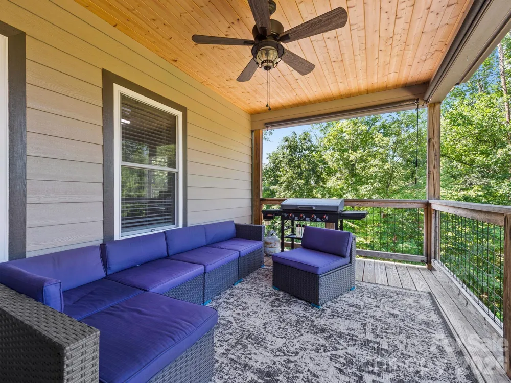 156 Dogwood Drive Weaverville, NC 28787