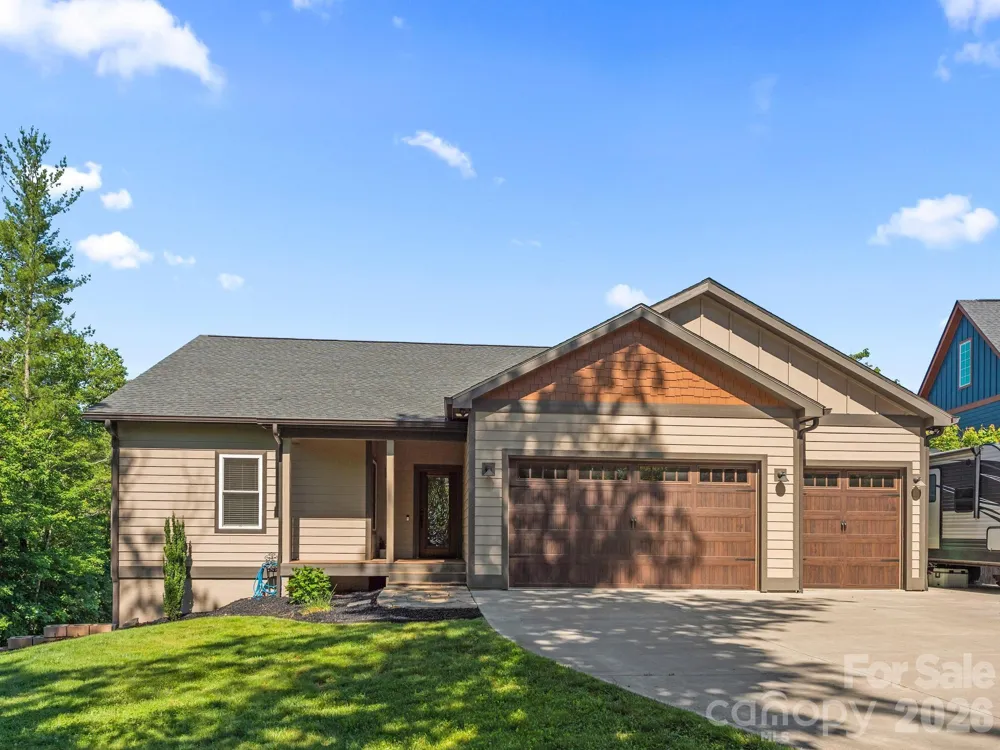 156 Dogwood Drive Weaverville, NC 28787