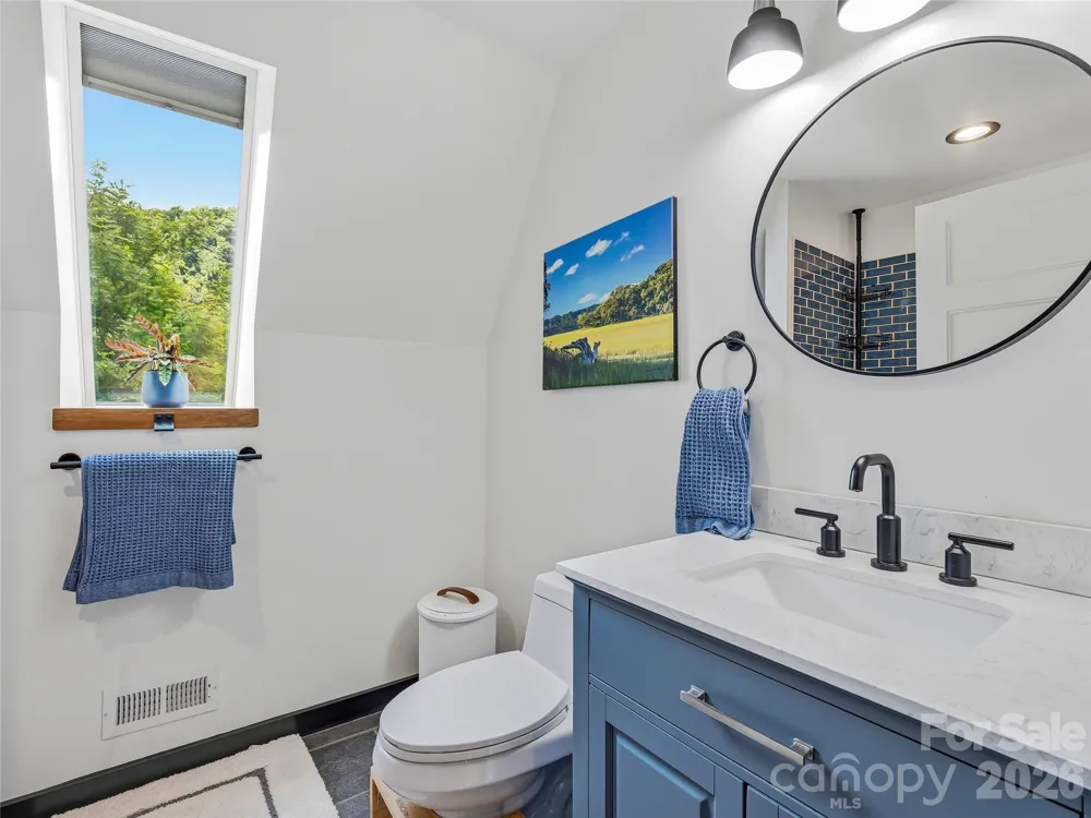 1877 Wilson Cove Road Canton, NC 28716