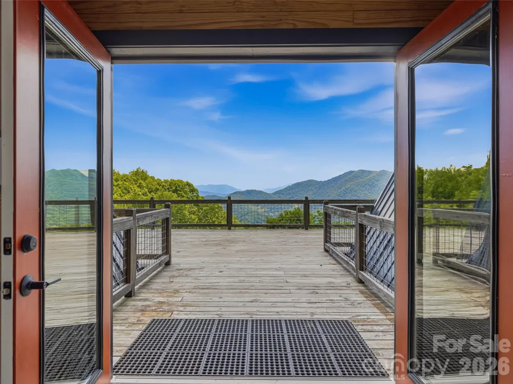 1877 Wilson Cove Road Canton, NC 28716