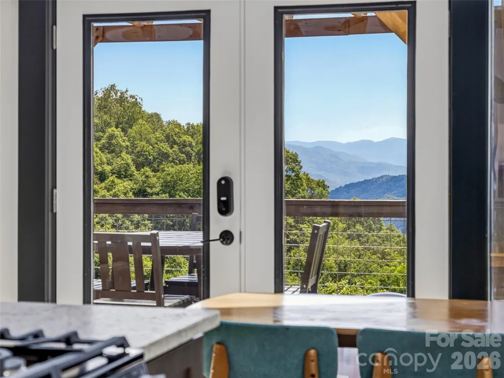 1877 Wilson Cove Road Canton, NC 28716