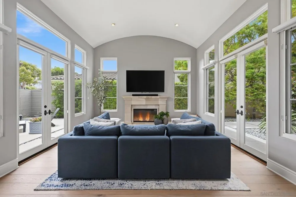 14004 Mercado Drive Del Mar, CA 92014