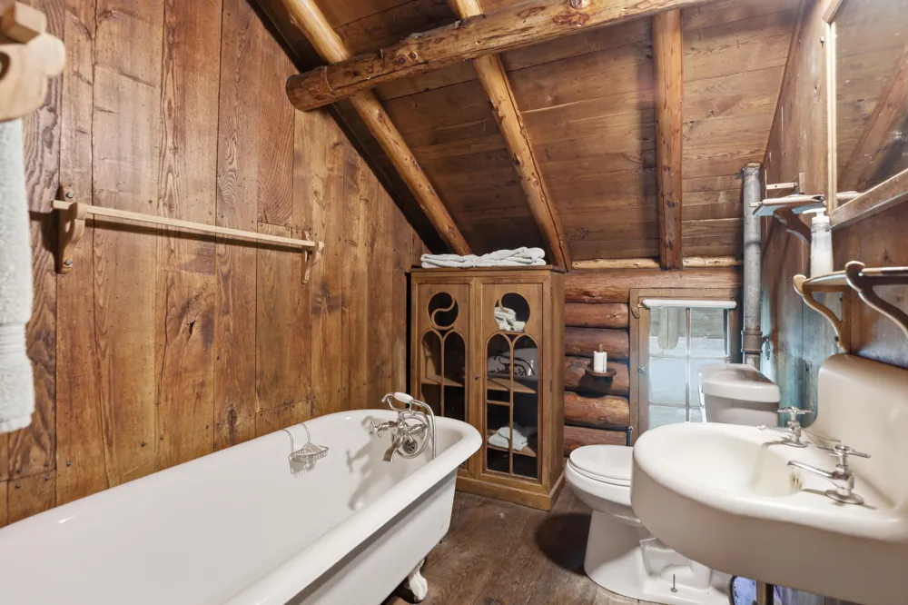 6378 S Mac Road Baldwin, MI 49304