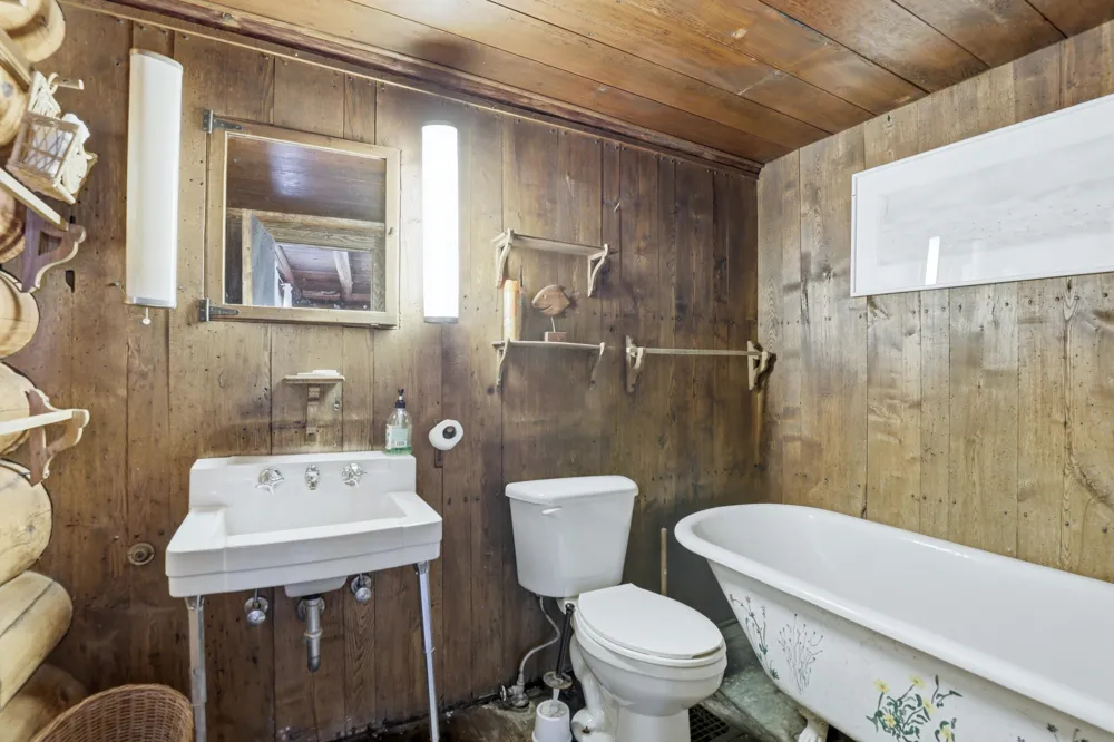 6378 S Mac Road Baldwin, MI 49304