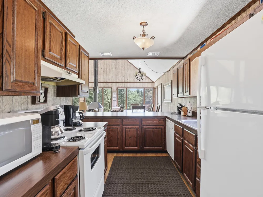 6378 S Mac Road Baldwin, MI 49304