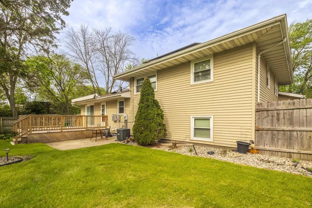 9619 Greenwood Avenue Munster, IN 46321