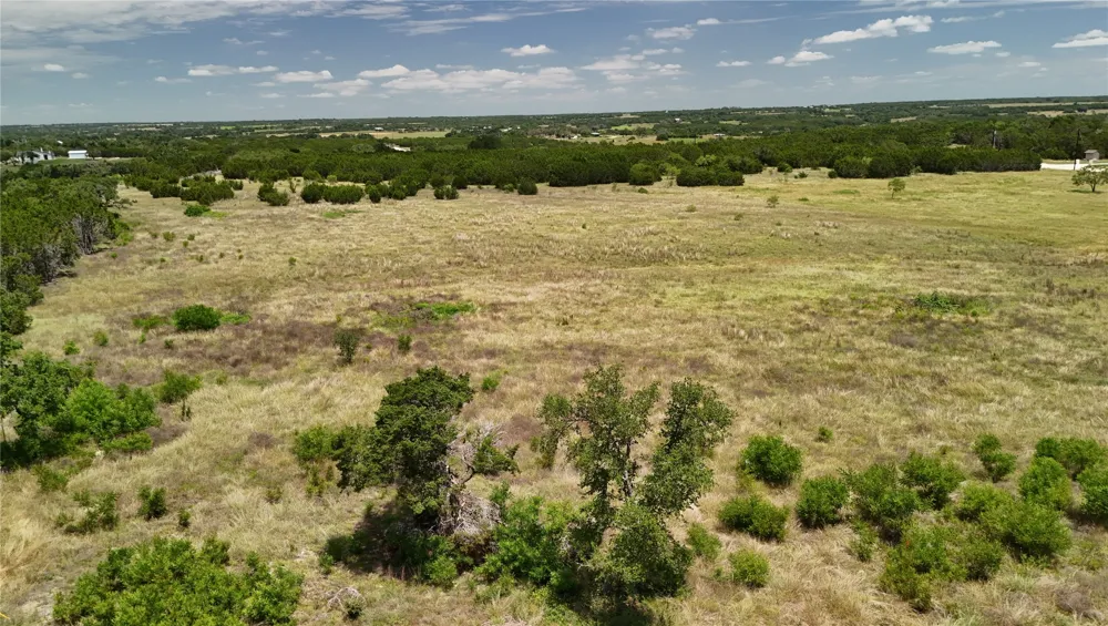 35 Burnet Oaks Burnet, TX 78611