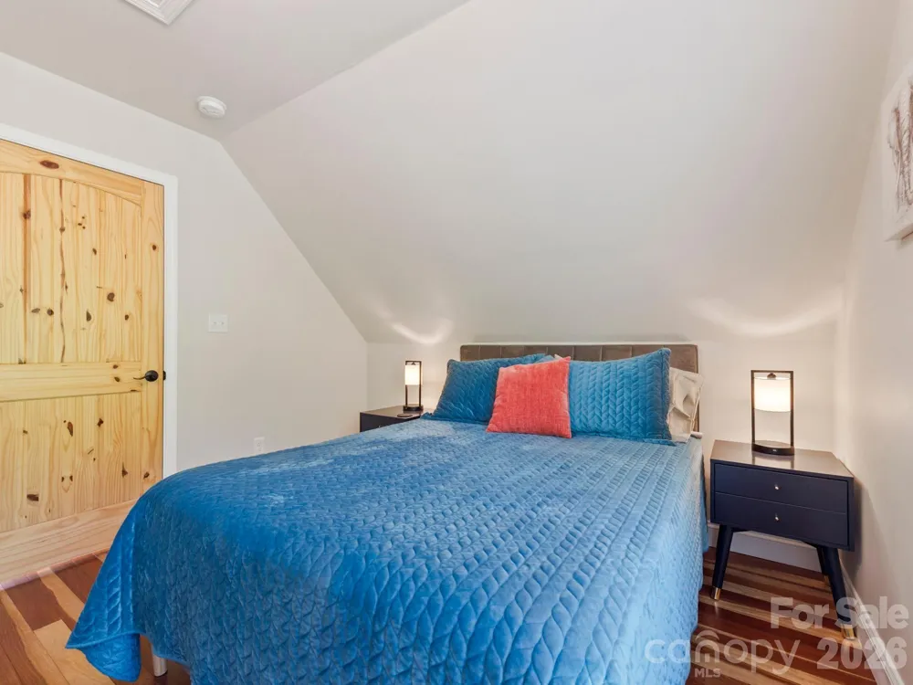 154 Dogwood Drive Weaverville, NC 28787