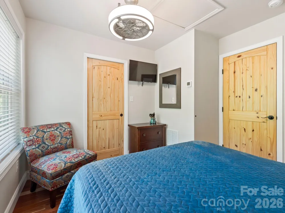 154 Dogwood Drive Weaverville, NC 28787
