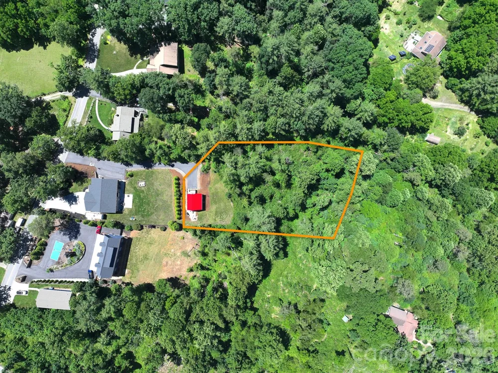 154 Dogwood Drive Weaverville, NC 28787