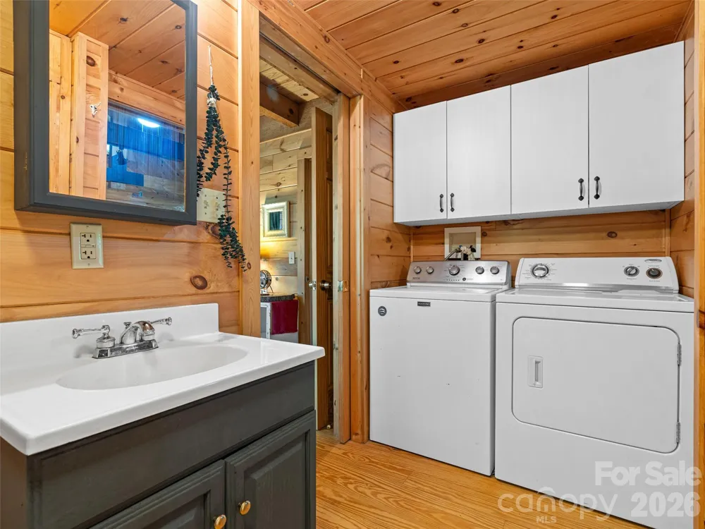 520 Patricia Road Black Mountain, NC 28711