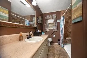 15190 Us Highway 96 S Kirbyville, TX 75956