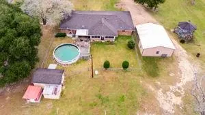 15190 Us Highway 96 S Kirbyville, TX 75956