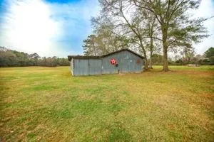 15190 Us Highway 96 S Kirbyville, TX 75956