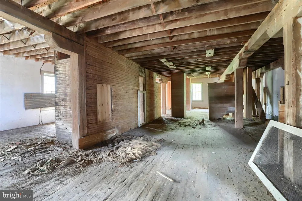 1209 MILL ROAD Selinsgrove, PA 17870