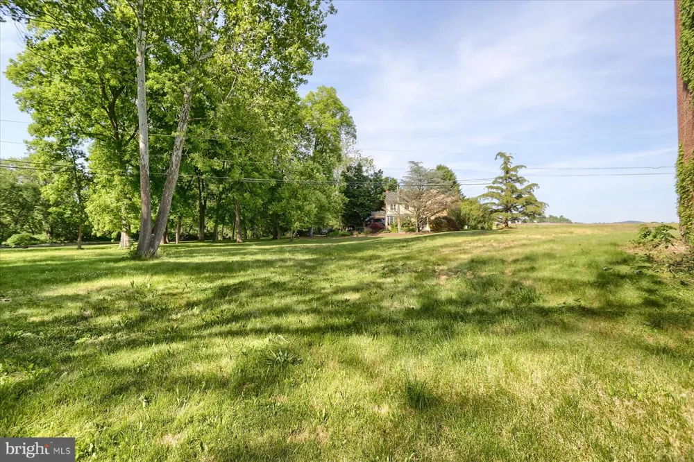 1209 MILL ROAD Selinsgrove, PA 17870