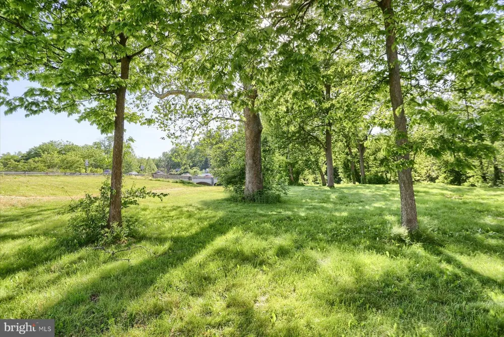 1209 MILL ROAD Selinsgrove, PA 17870