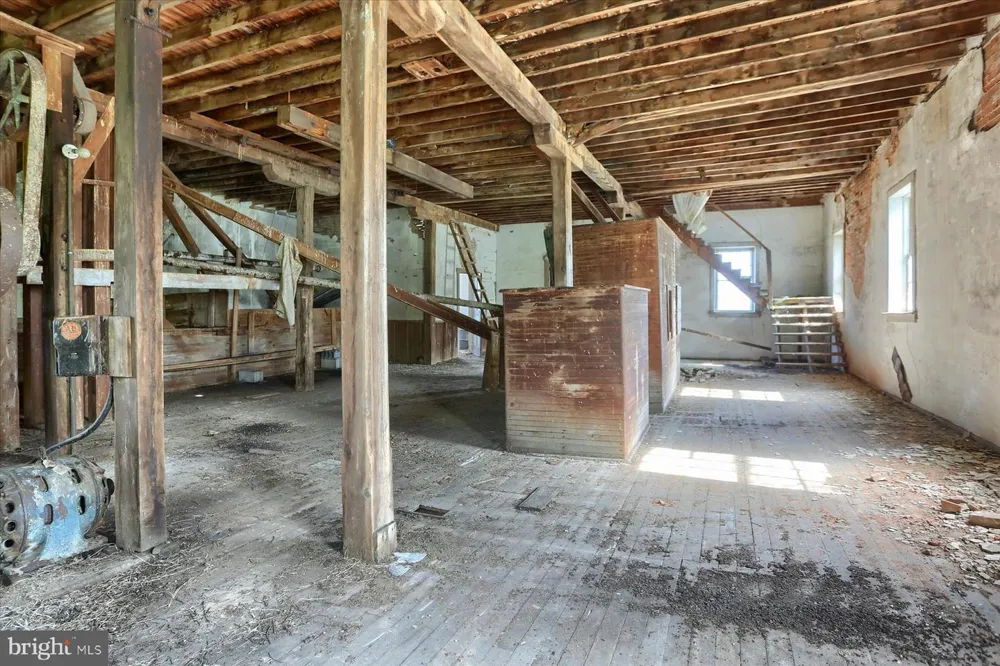 1209 MILL ROAD Selinsgrove, PA 17870