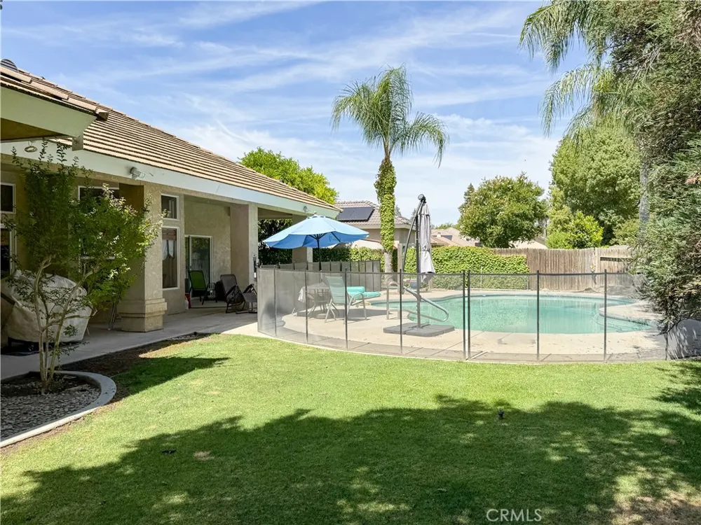 15318 Albert Way Bakersfield, CA 93314