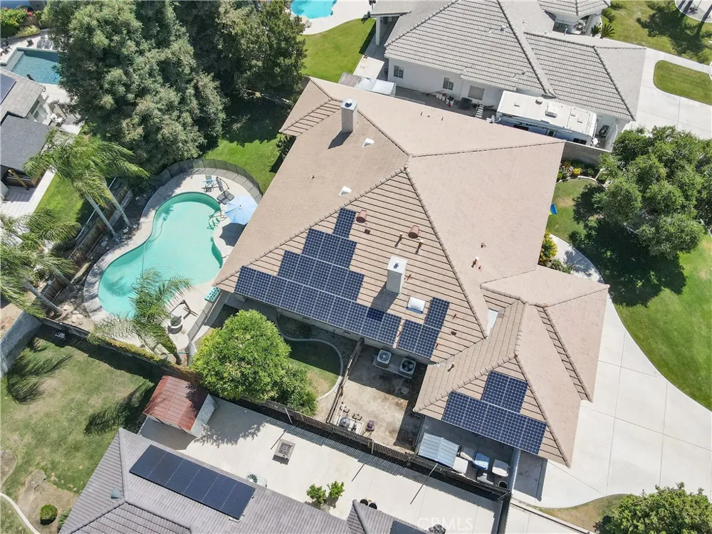 15318 Albert Way Bakersfield, CA 93314