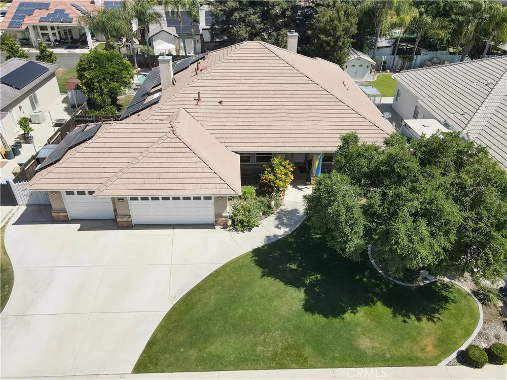 15318 Albert Way Bakersfield, CA 93314