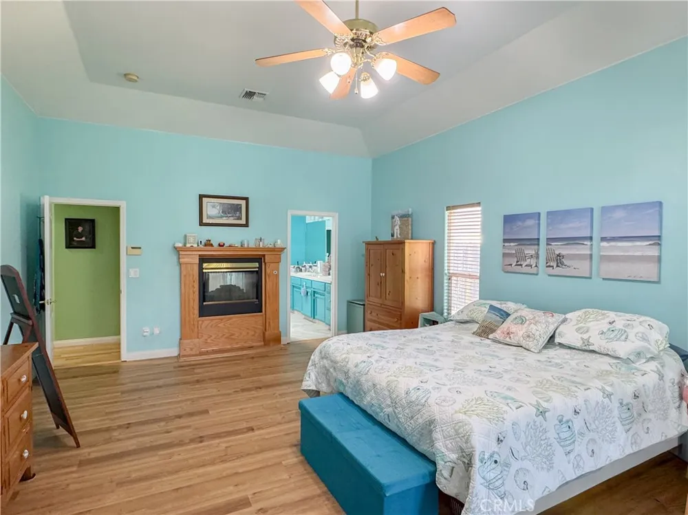 15318 Albert Way Bakersfield, CA 93314