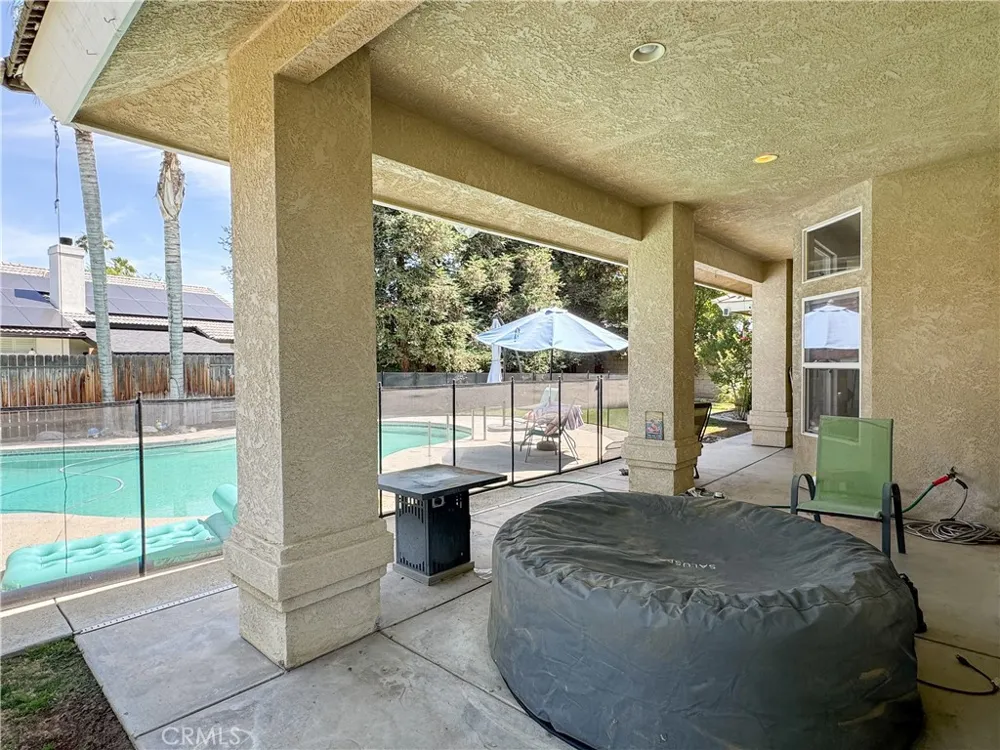 15318 Albert Way Bakersfield, CA 93314