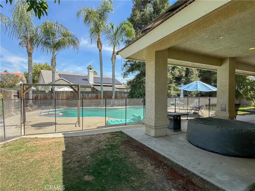 15318 Albert Way Bakersfield, CA 93314