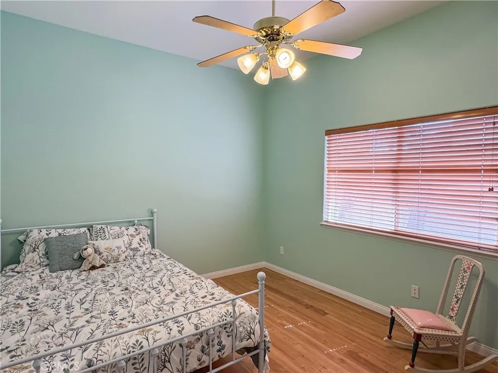 15318 Albert Way Bakersfield, CA 93314