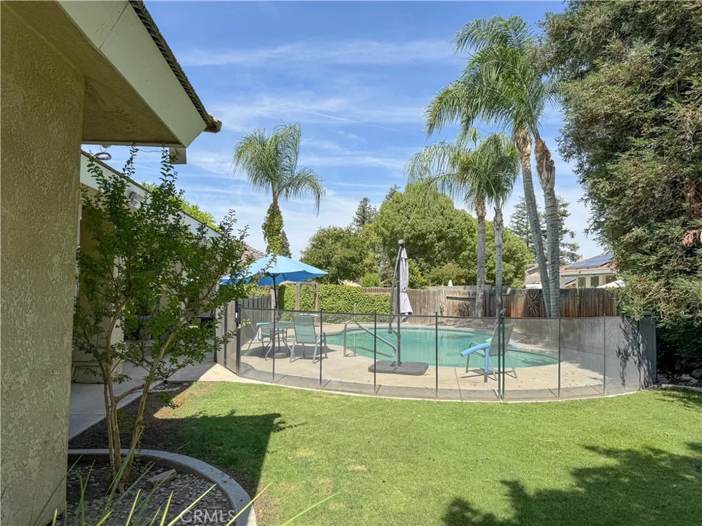 15318 Albert Way Bakersfield, CA 93314