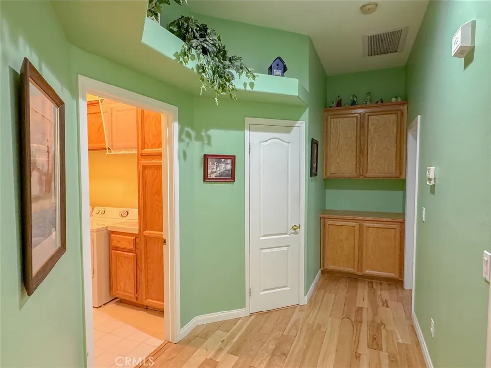15318 Albert Way Bakersfield, CA 93314