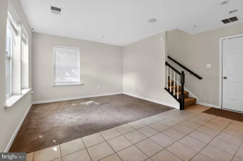 1725 FERNWOOD DRIVE