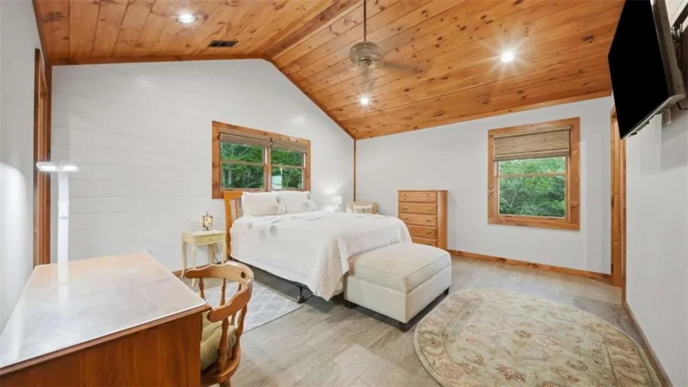 101 Toccoa Vista Lane Mineral Bluff, GA 30559