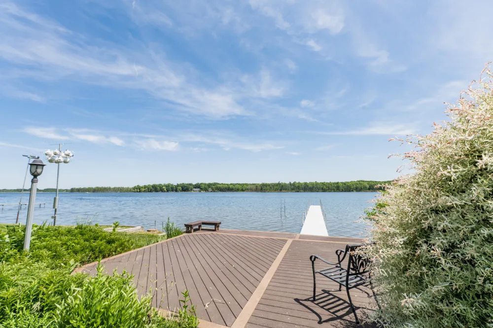 15311 S Barton Lake Drive Vicksburg, MI 49097